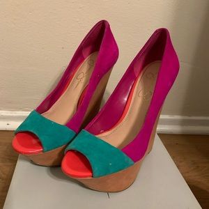 Jessica Simpson Wedges